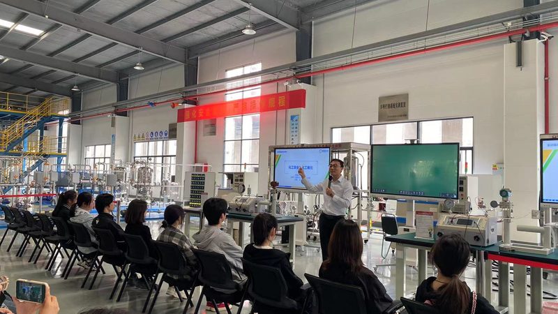 化工样品免费申请，揭秘高效获取途径